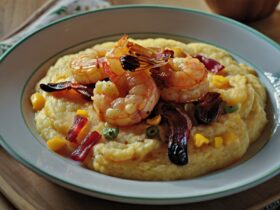 Shrimp and Cheesy Grits with Bacon Recipe